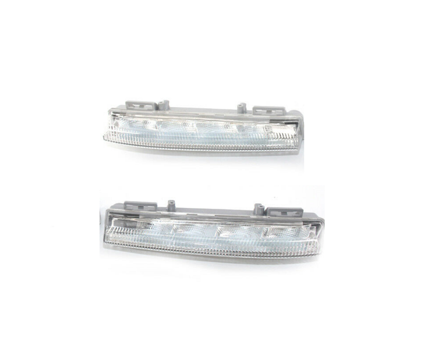 GÜNDÜZ FARI LED SOL W204 / W212 2010-