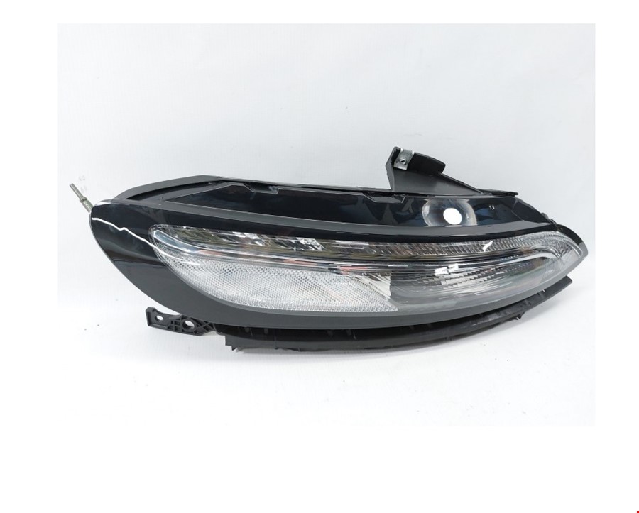 ÖN SİNYAL SAĞ "BEYAZ" CHEROKEE 2015-