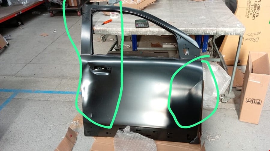 KAPI ÖN KAPI DACİA DOKKER ( HASARLI )